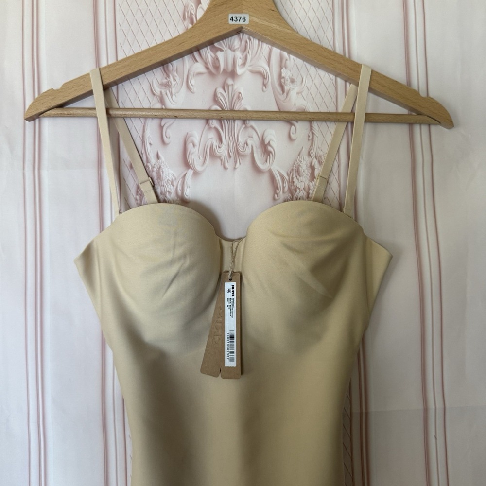 SKIMS Body CS Underwire Mid Thigh Bodysuit Size XS Sand NWT $138 - Picture 2 of 12